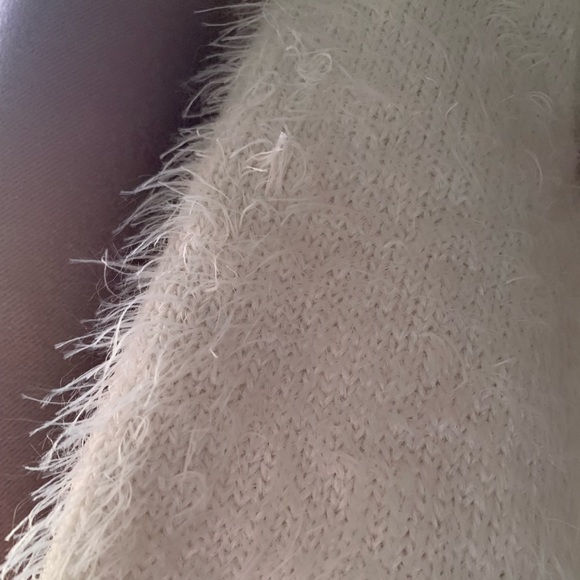 ZARA White Thin Sweater - Picture 2 of 3